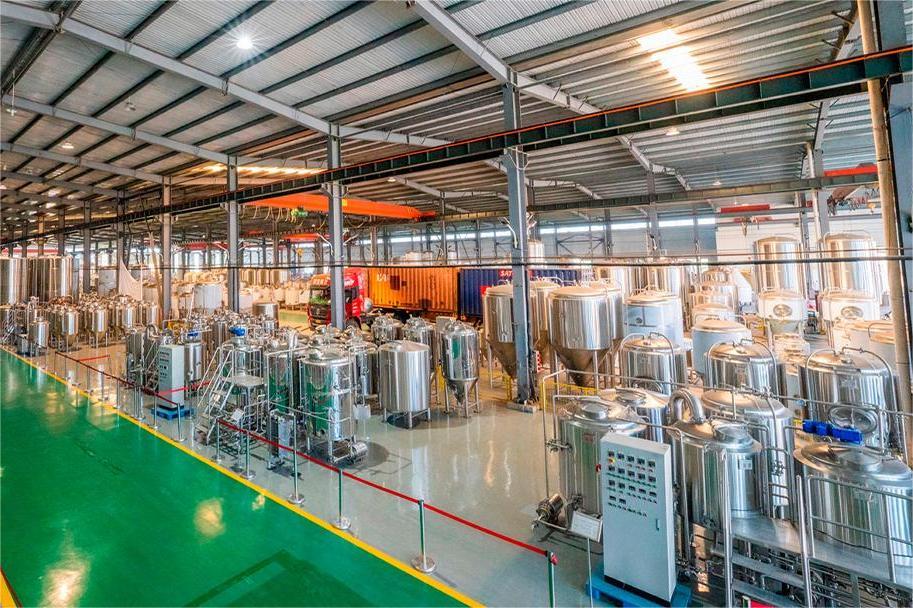 啤酒廠應該怎么做，才能提升釀造產能，降低成本？